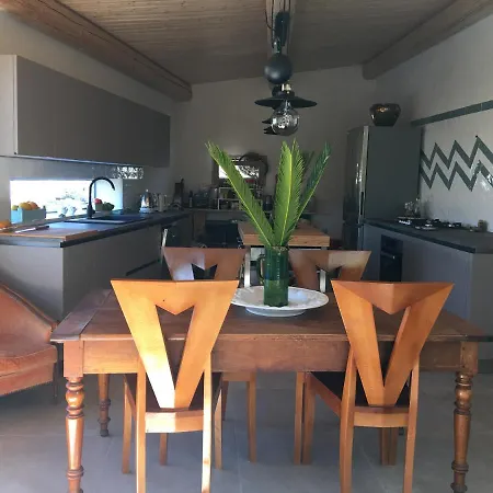 Bed & Breakfast Casa Khalesa
