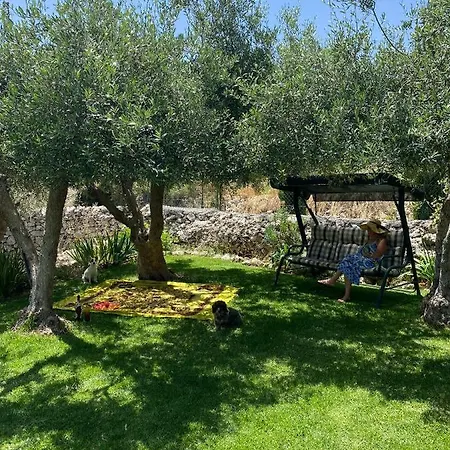 Casa Khalesa